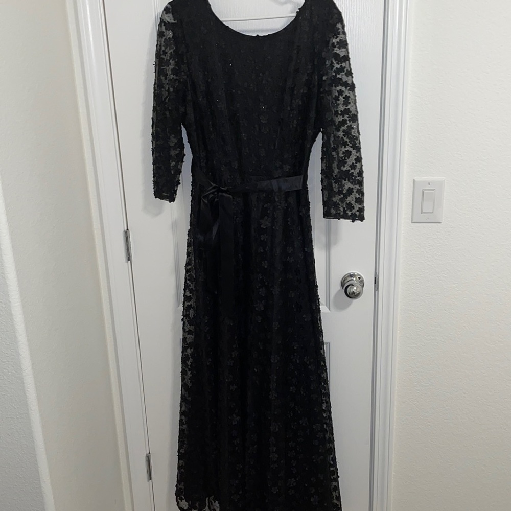 Tahari Floral Appliqué Gown